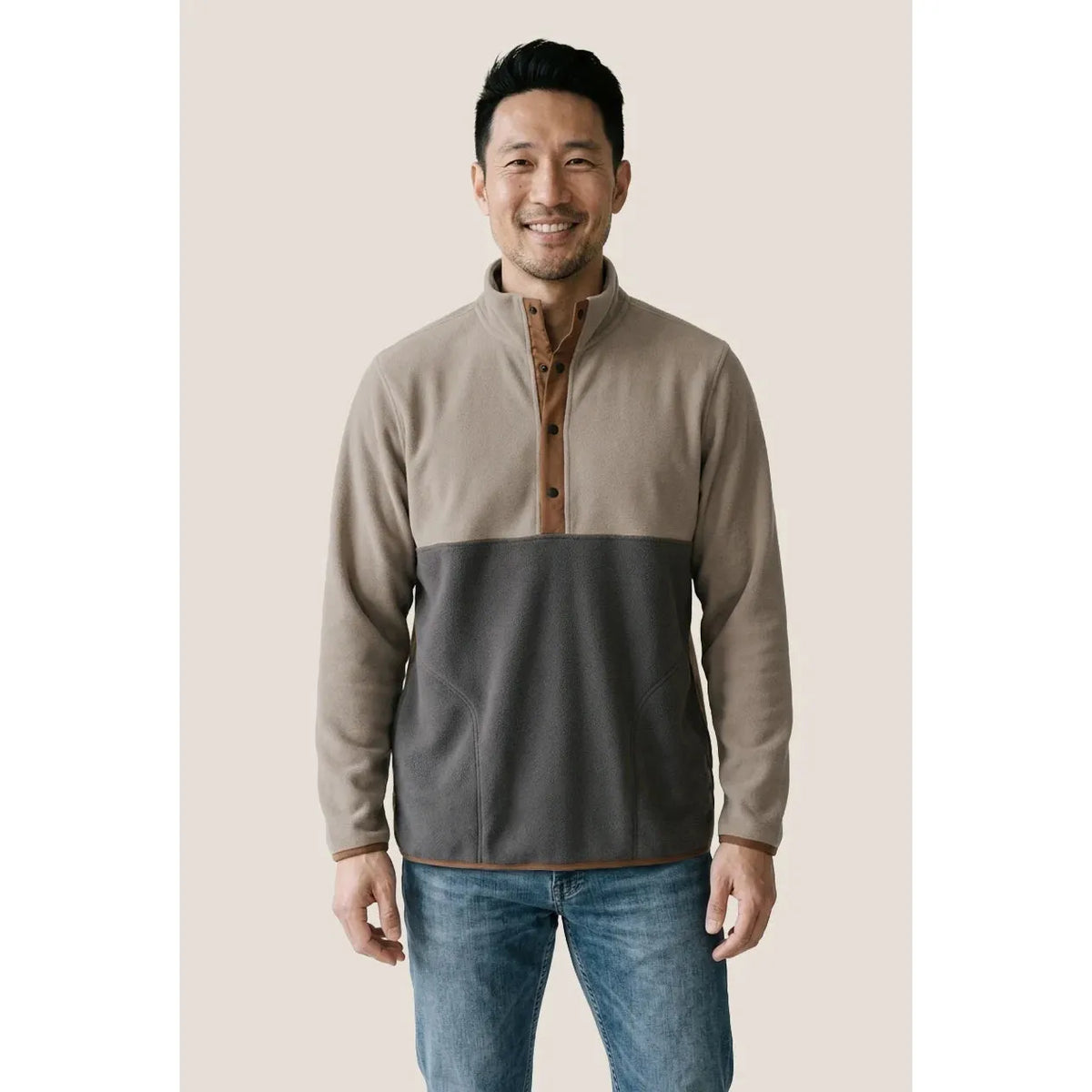 Custom Logo Initial ¼ Button-down sweater