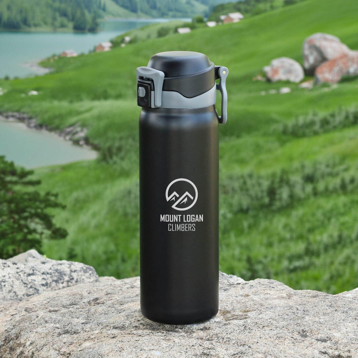 Custom Logo Trailswitch 900 Ml. (30 Fl. Oz.) 2-Way Bottle