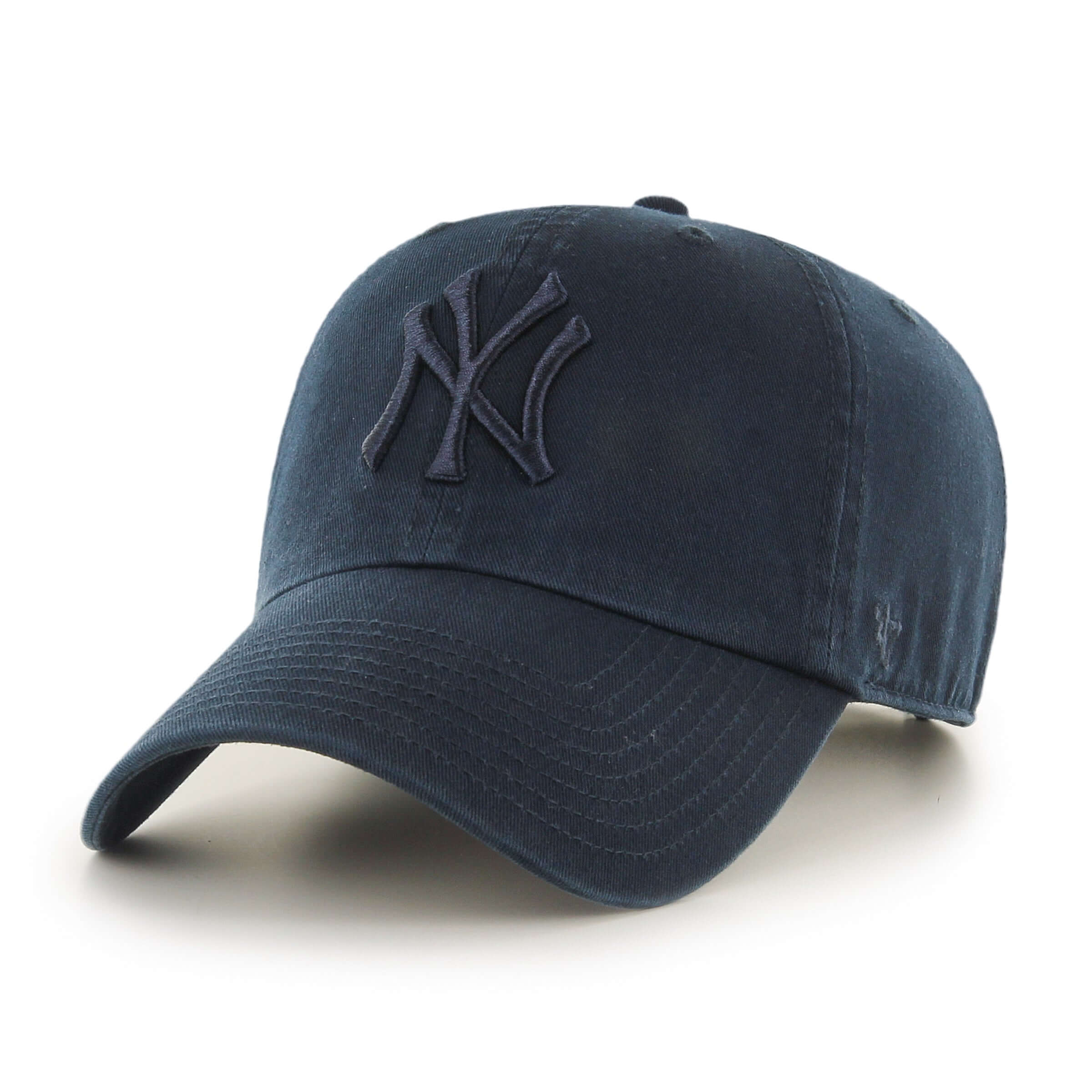 New York Yankees '47 Clean Up Black Cap - Canadian Pro Shop Online