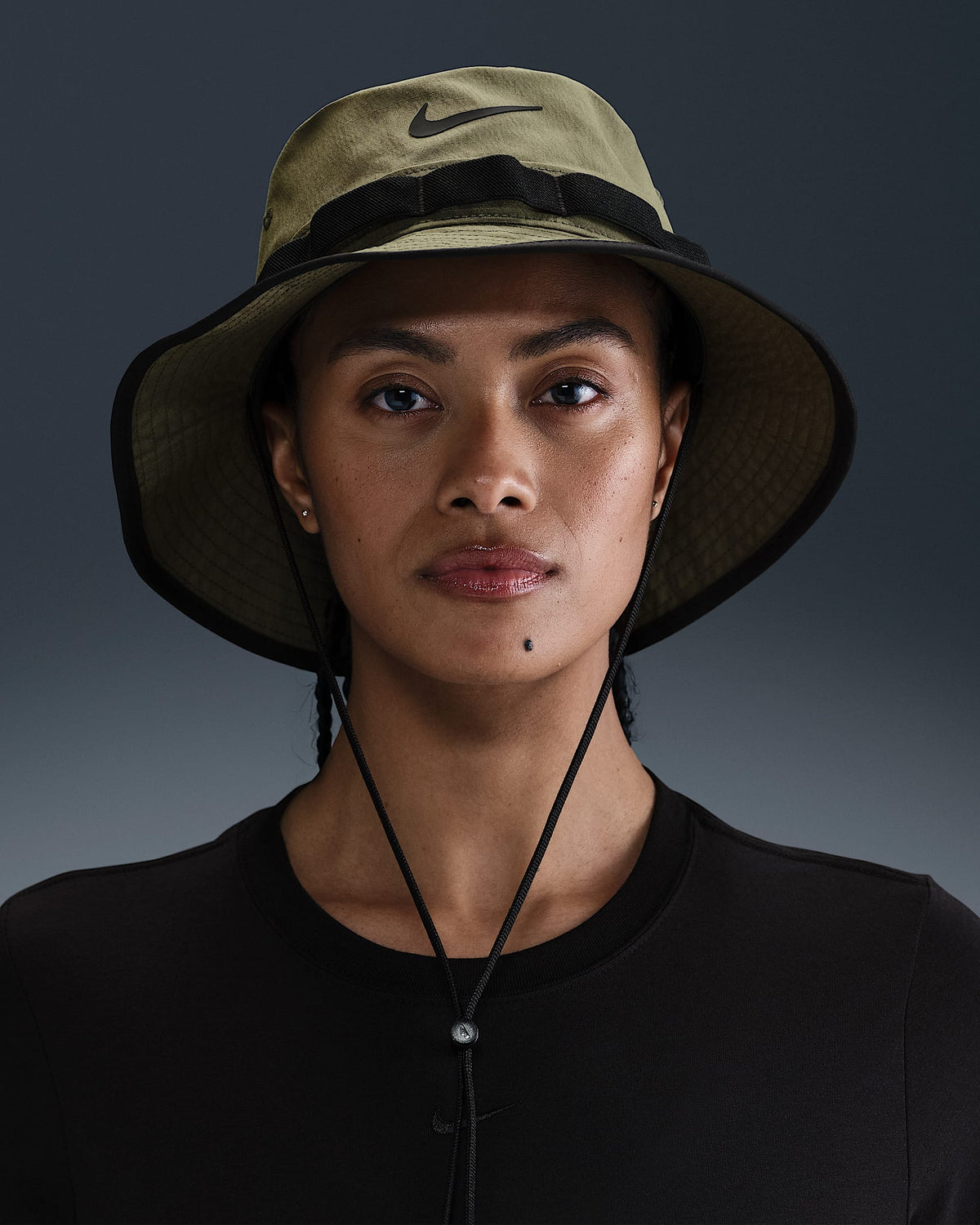Nike Apex Dri-FIT Bucket Hat - Medium Olive / Black / Anthracite