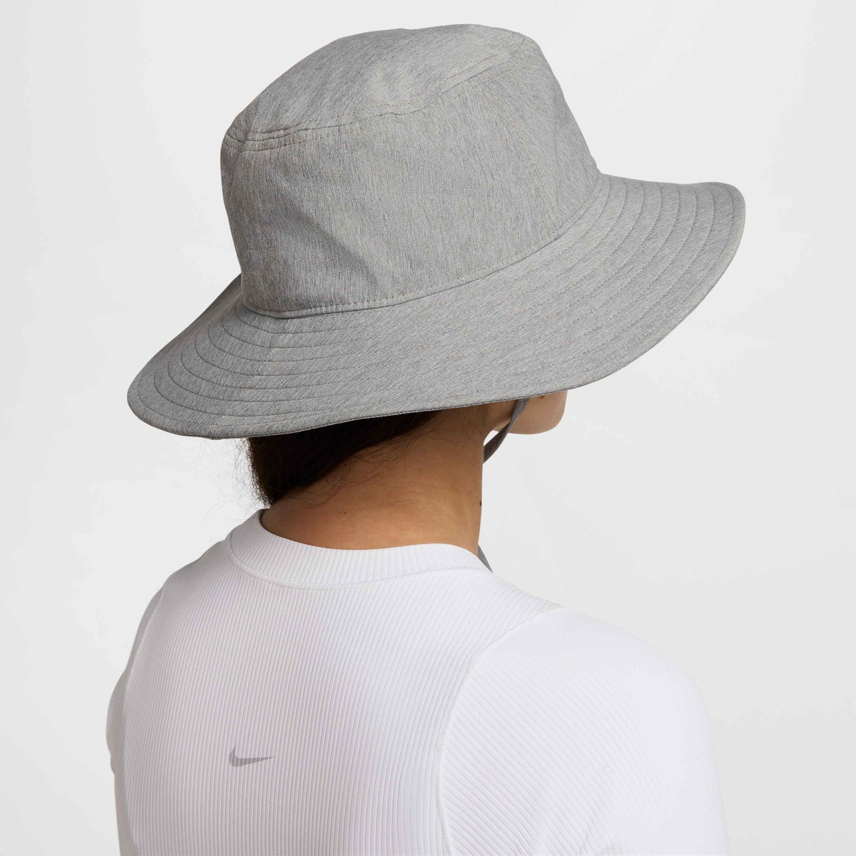 Nike Apex Dri-FIT UV Wide-Brim Bucket Hat - Light Smoke Grey / Black