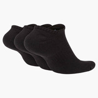 Nike Everyday Cushioned Training No-Show Socks (3 Pairs) - Black / White
