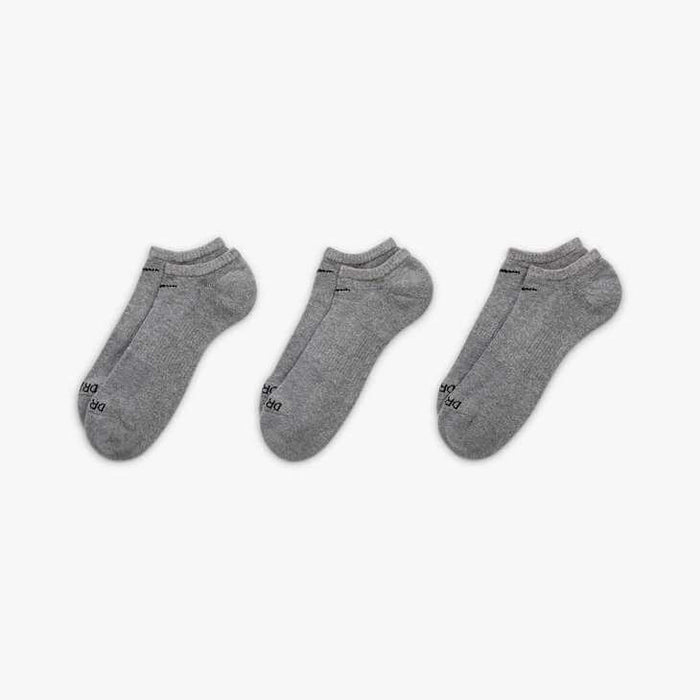 Nike Everyday Plus Cushion Training No-Show Socks (3 Pairs)