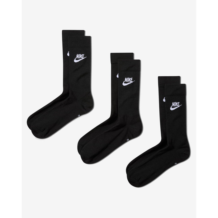 Nike Sportswear Everyday Essential Crew Socks (3 Pairs)