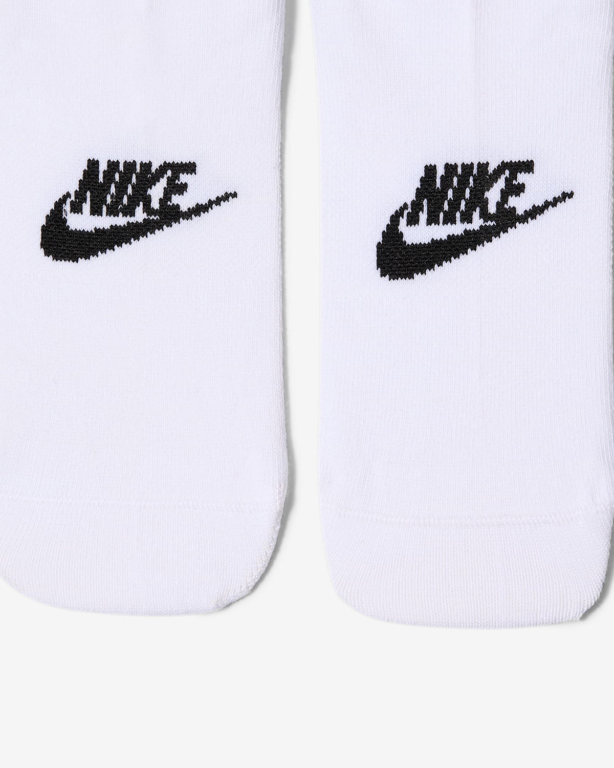 Nike Sportswear Everyday Essential No-Show Socks (3 Pairs) - White / Black