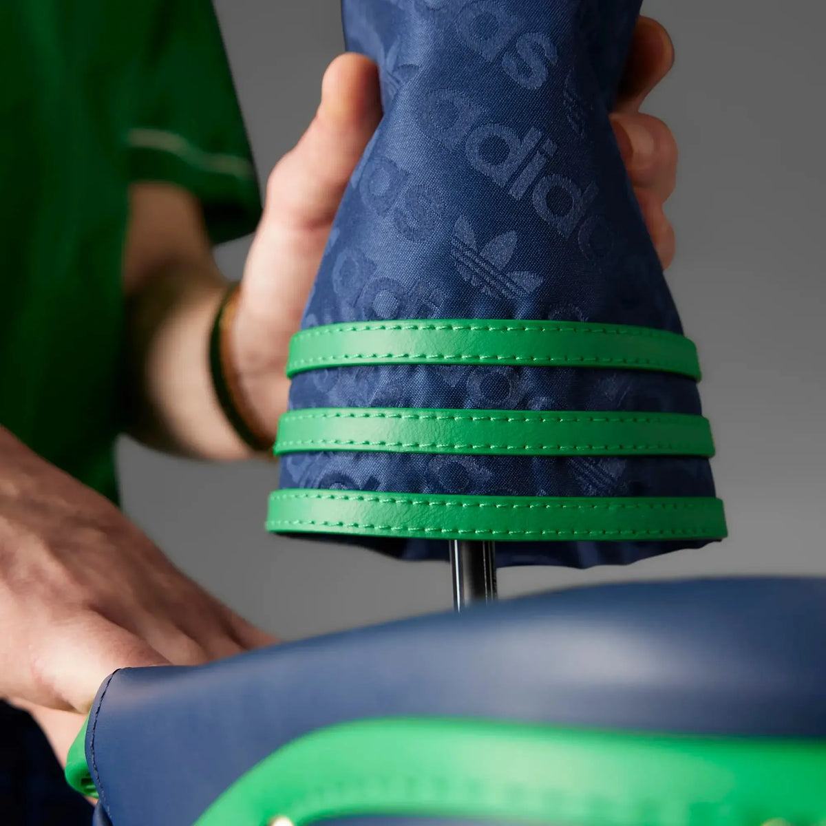 Adidas Original Universal Headcover