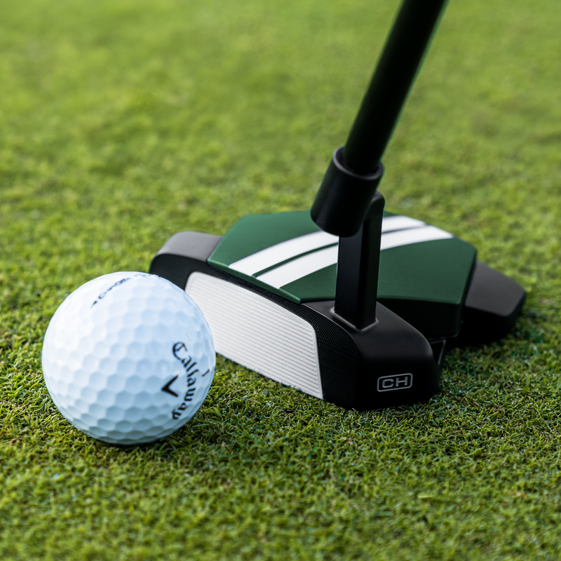 Odyssey TRTL CH putter - with a golf ball