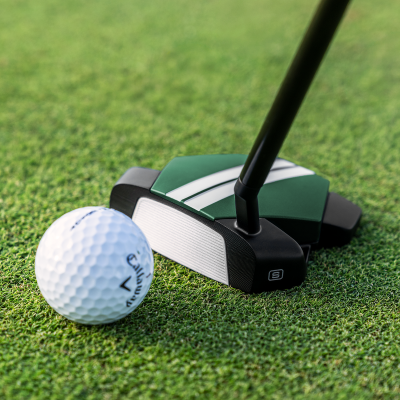 Odyssey TRTL S putter - with a golf ball