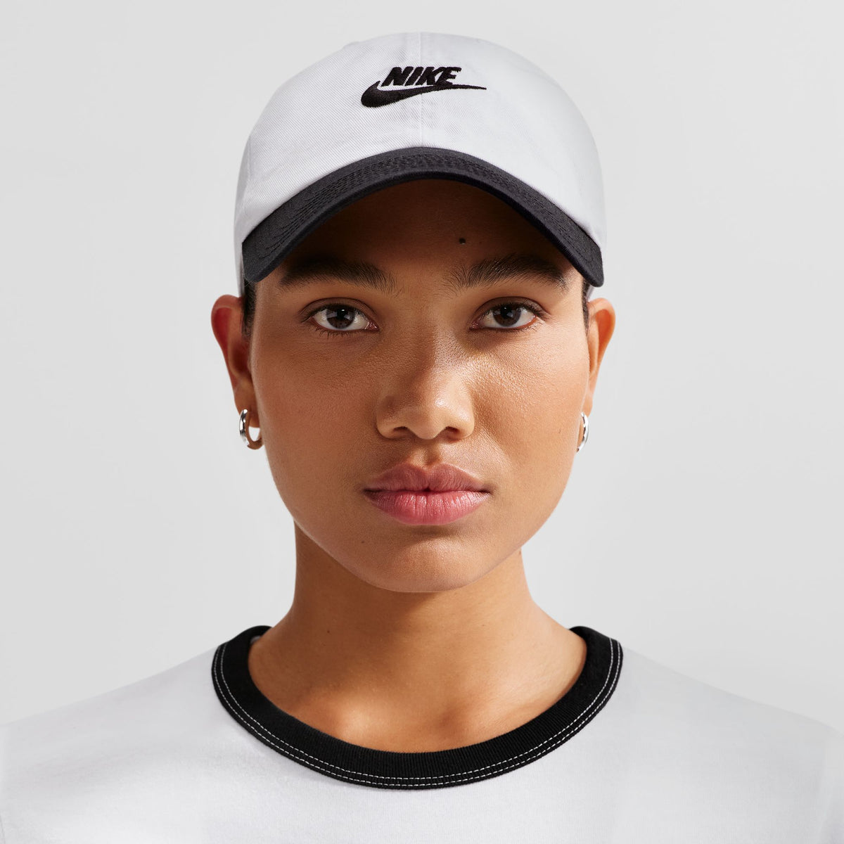 Nike Club Unstructured Futura Wash Cap - White / Black (101)