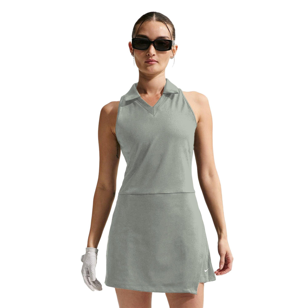 Nike Golf Club Women's Unlined Dri-FIT Golf Dress - Light Silver / Black