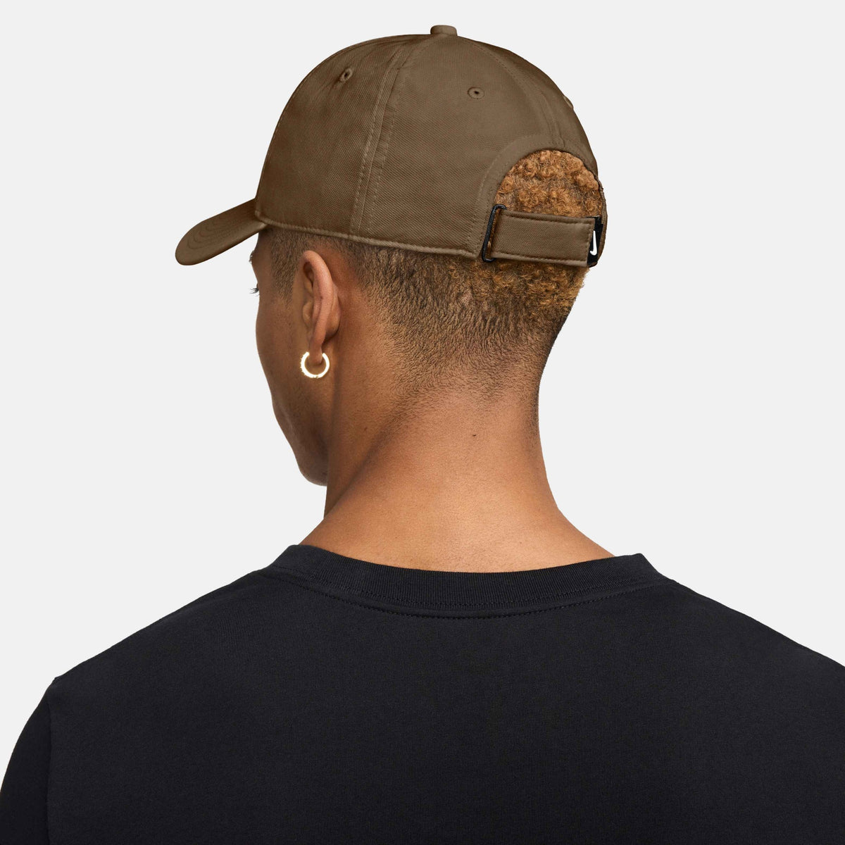 Nike Dri-Fit Structured Swoosh Club Cap (backordered to July 2026) - Mosswood Brown/White