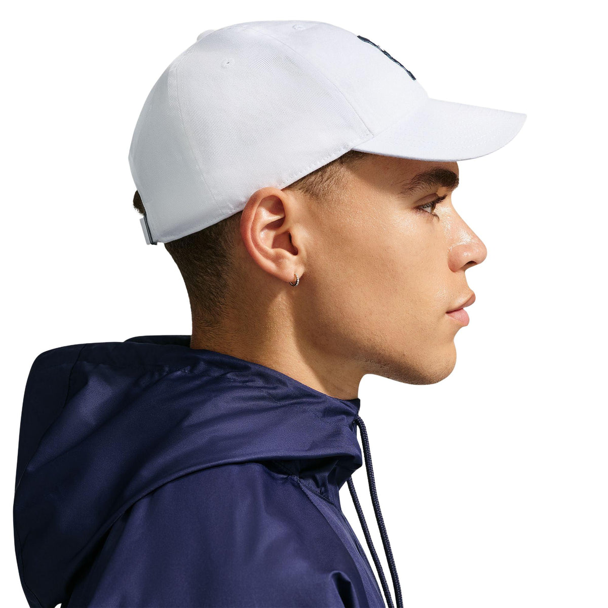 Nike Club Golf Dri-FIT Unstructured Cap - White / College Navy