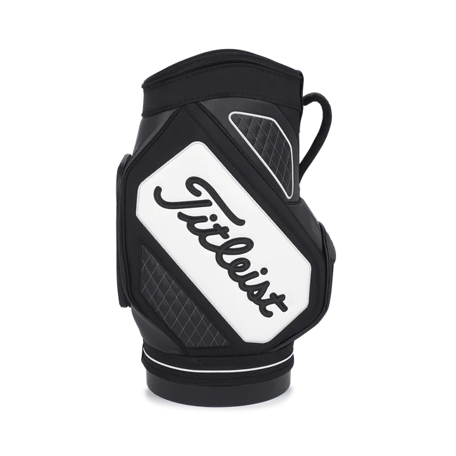 Titleist Den Caddie Golf Bag Backordered to October 2024