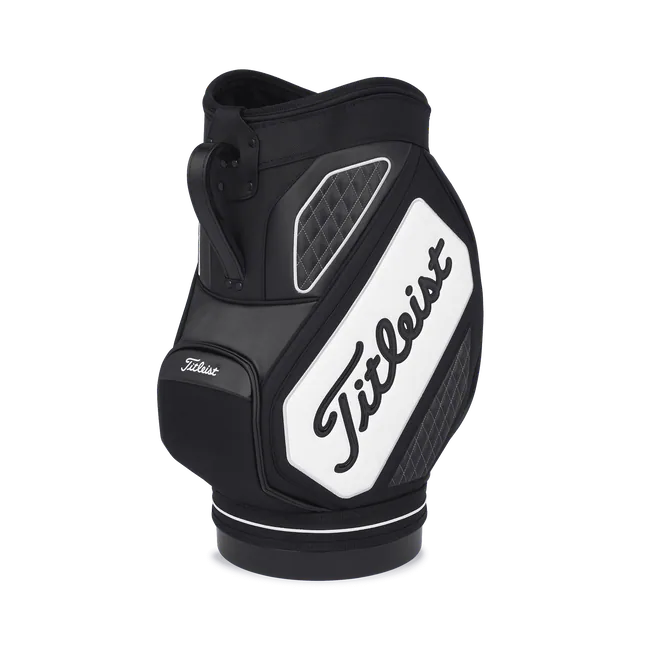 Titleist Den Caddie Golf Bag Backordered to October 2024